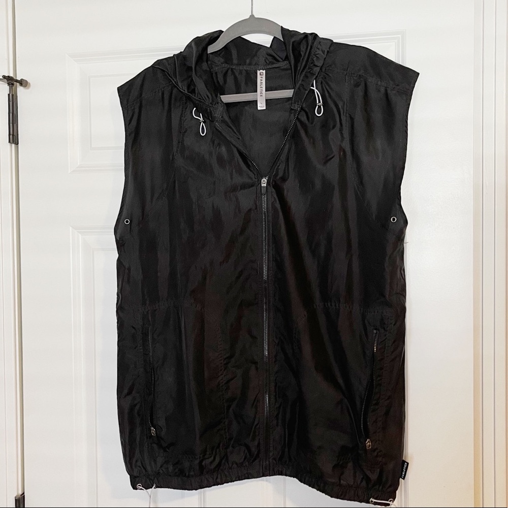 Fabletics black windbreaker vest with hood, size L